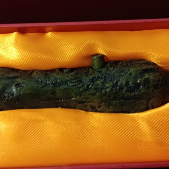 New In Box - Harry Potter Magic Lighted Wand - Hogwarts Gryffindor - Picture 3 of 5